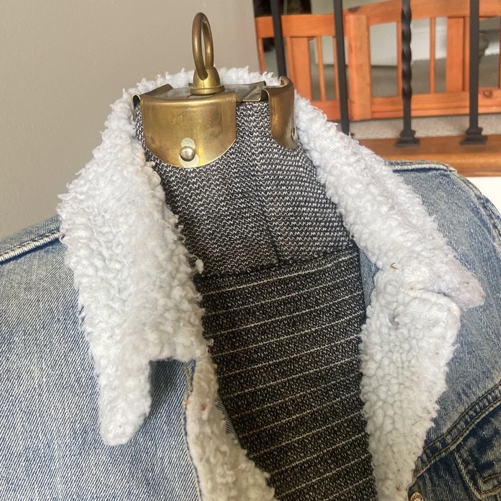 Jean Jacket - Picture 5 of 8